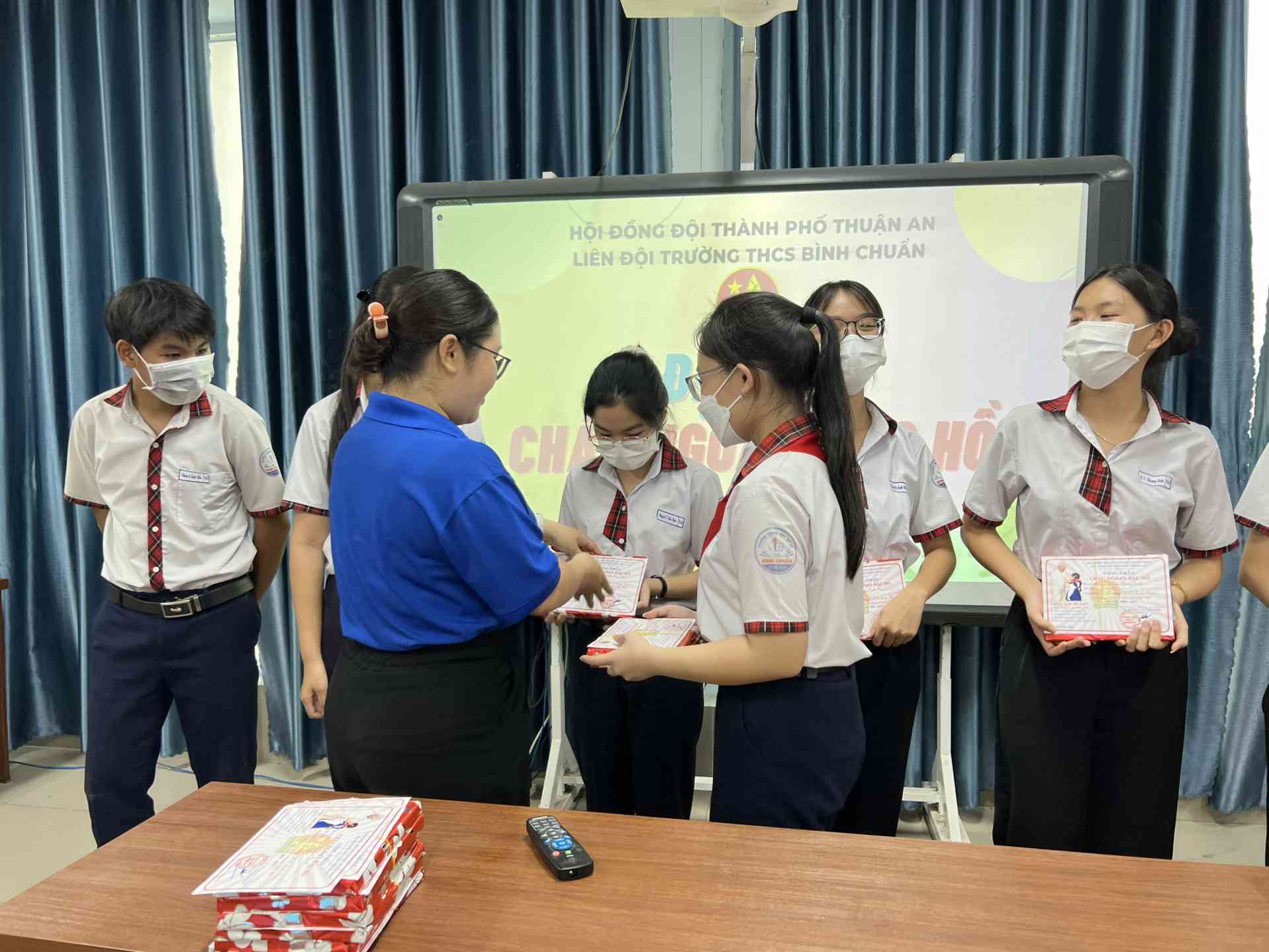 z4313135605353_e101b587ad78ecfec4b3a5d5793c167a